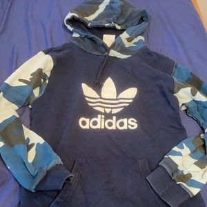 Blue camo adidas hoodie🤍💙